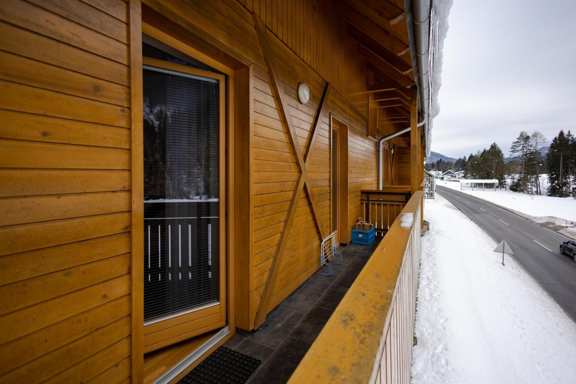 Waterfall Apartment - Cozy Mountain Retreat Краньска Гора Экстерьер фото